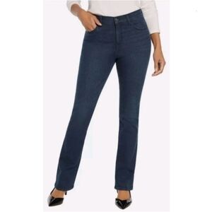 NEW!! Express Women's Dark Wash Bootcut Jeans